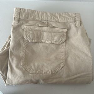 Women’s GAP khaki pants